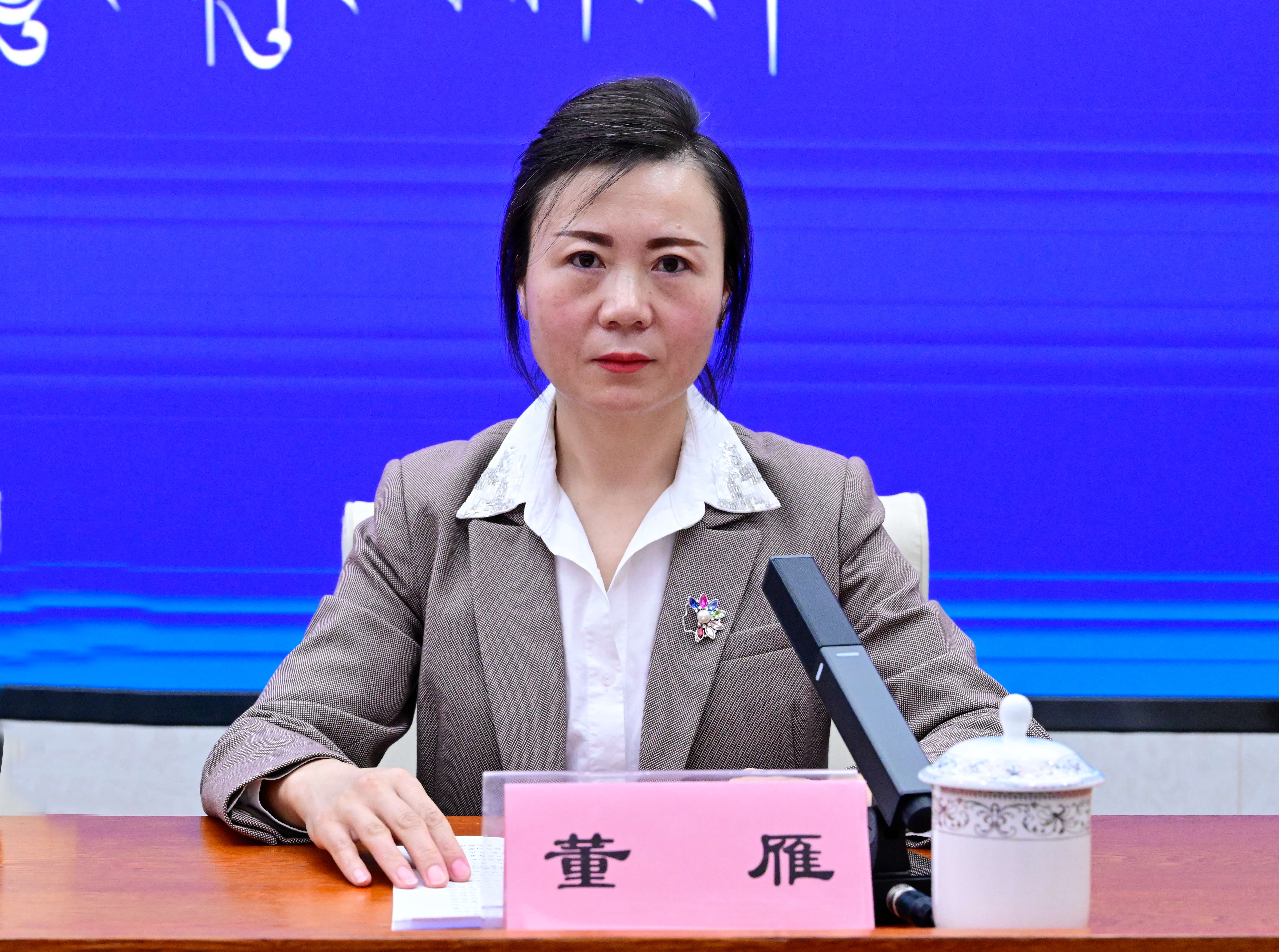 4e9196255003e4363d5ab7bda8f8c43c.jpg 4e9196255003e4363d5ab7bda8f8c43c.jpg